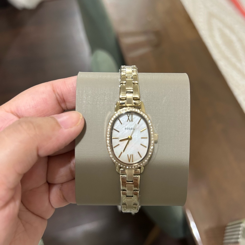 SOLD Fossil women watch
